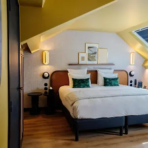 Riesner Hotel Parijs